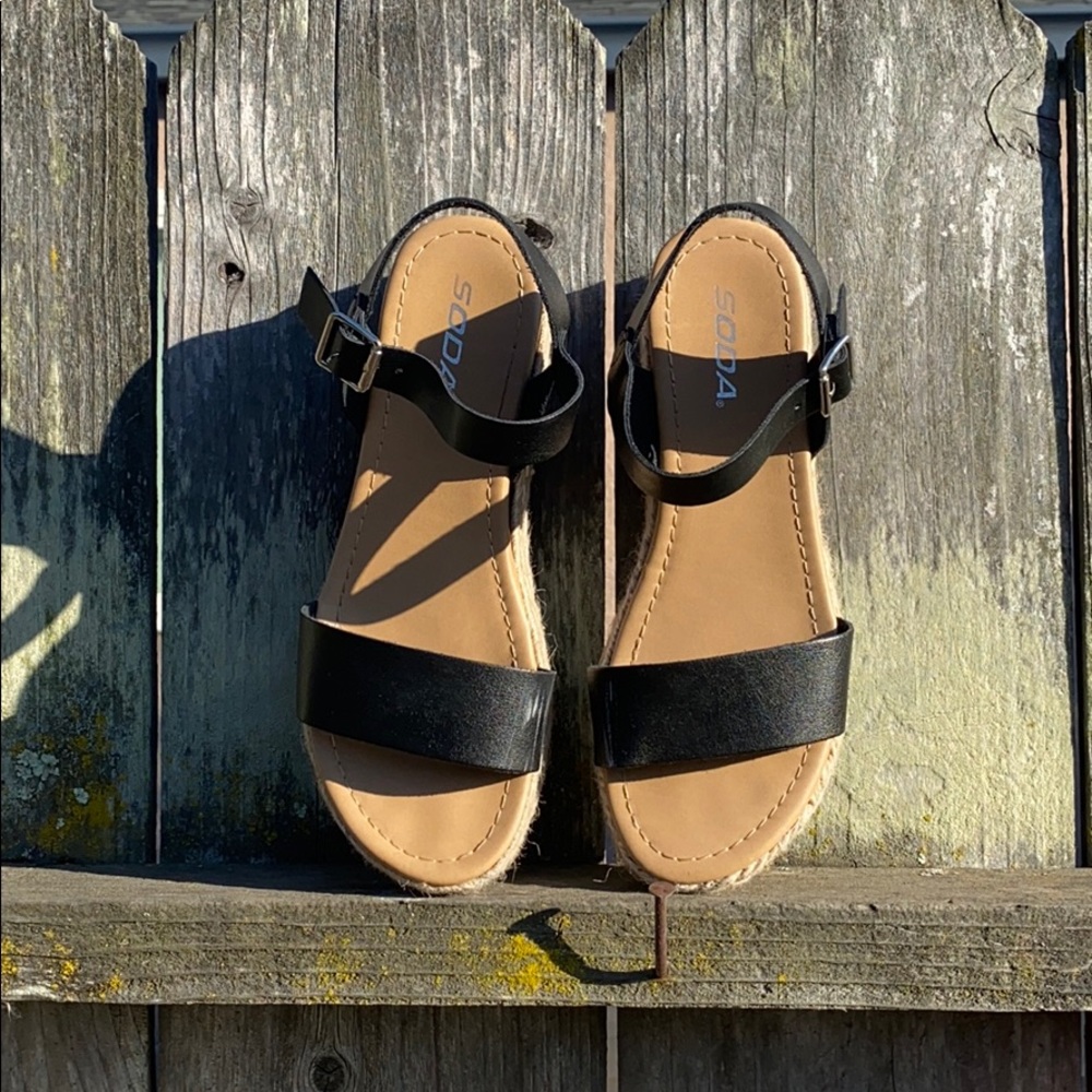 Espadrilles
